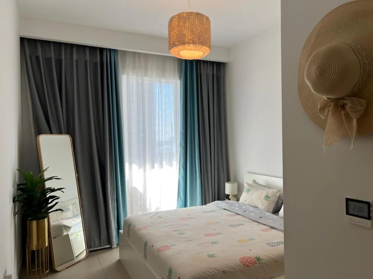 Coastal Charm - Fully Furnished 2-Bedroom Apartment With Spectacular Views By Petals Holiday Homes Dubai 0*,  United Arab Emirates
