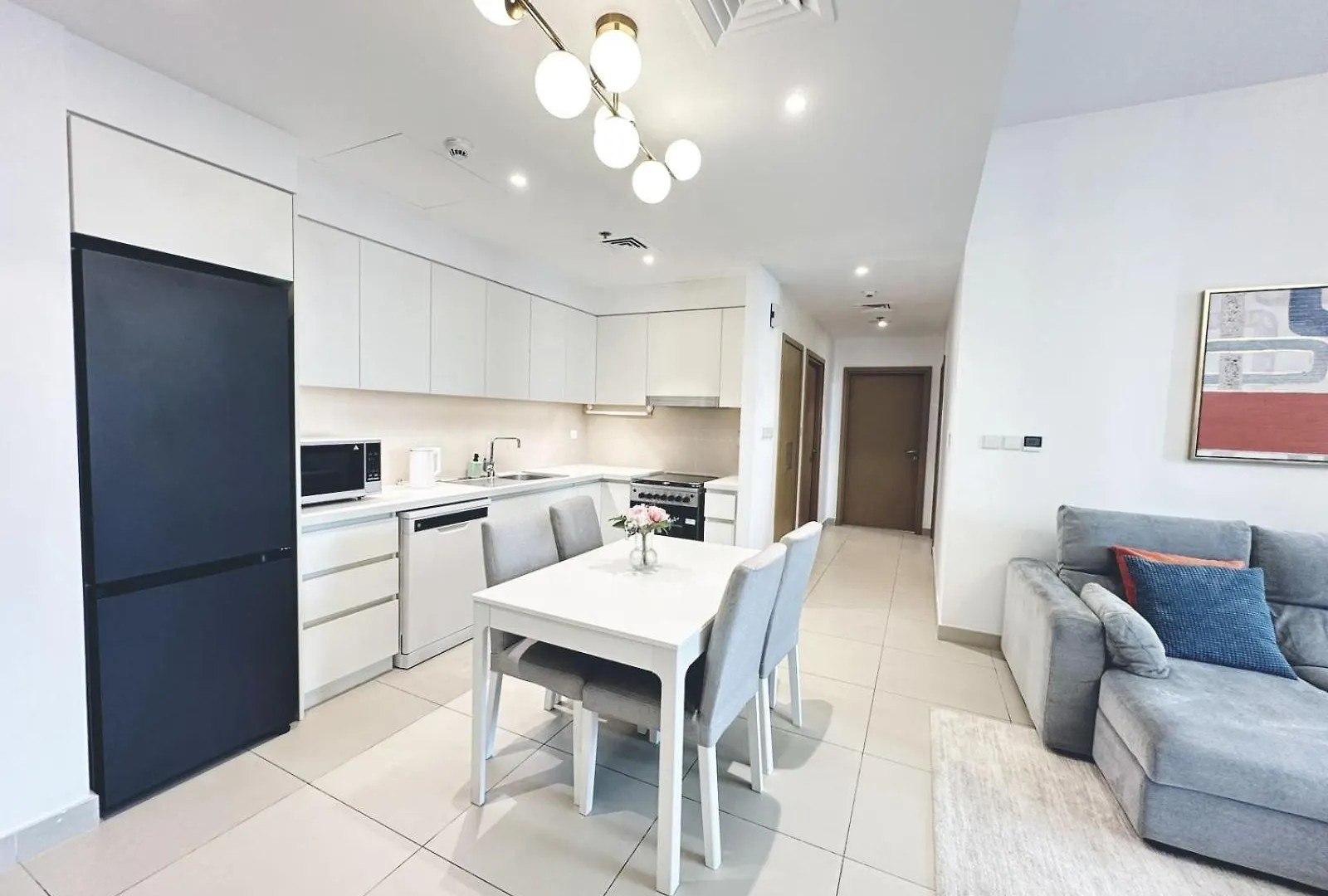 Coastal Charm - Fully Furnished 2-Bedroom Apartment With Spectacular Views By Petals Holiday Homes Dubai United Arab Emirates